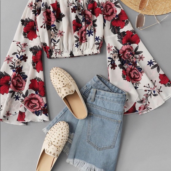 Off shoulder - Picture 1 of 5